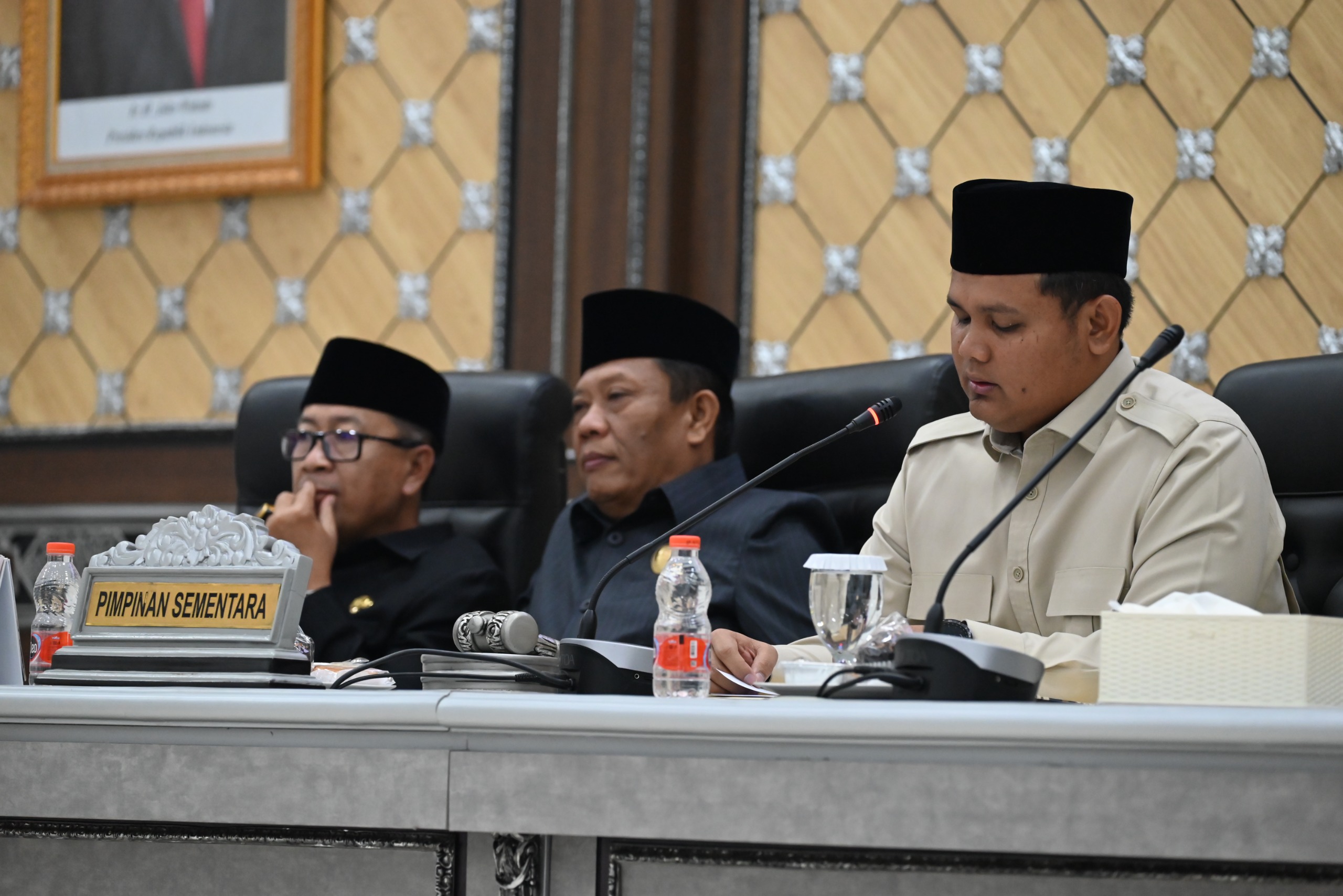 Rapat Paripurna Dewan Perwakilan Rakyat Daerah Kabupaten Cianjur